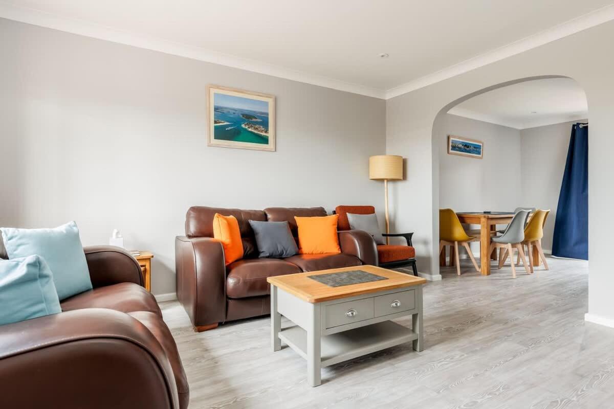 Trade Winds Villa Poole Exterior foto